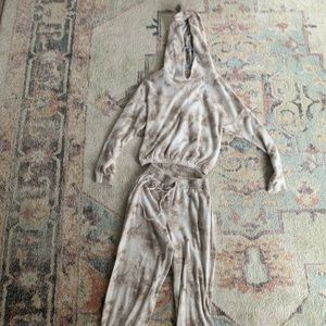 tie die brown two piece set